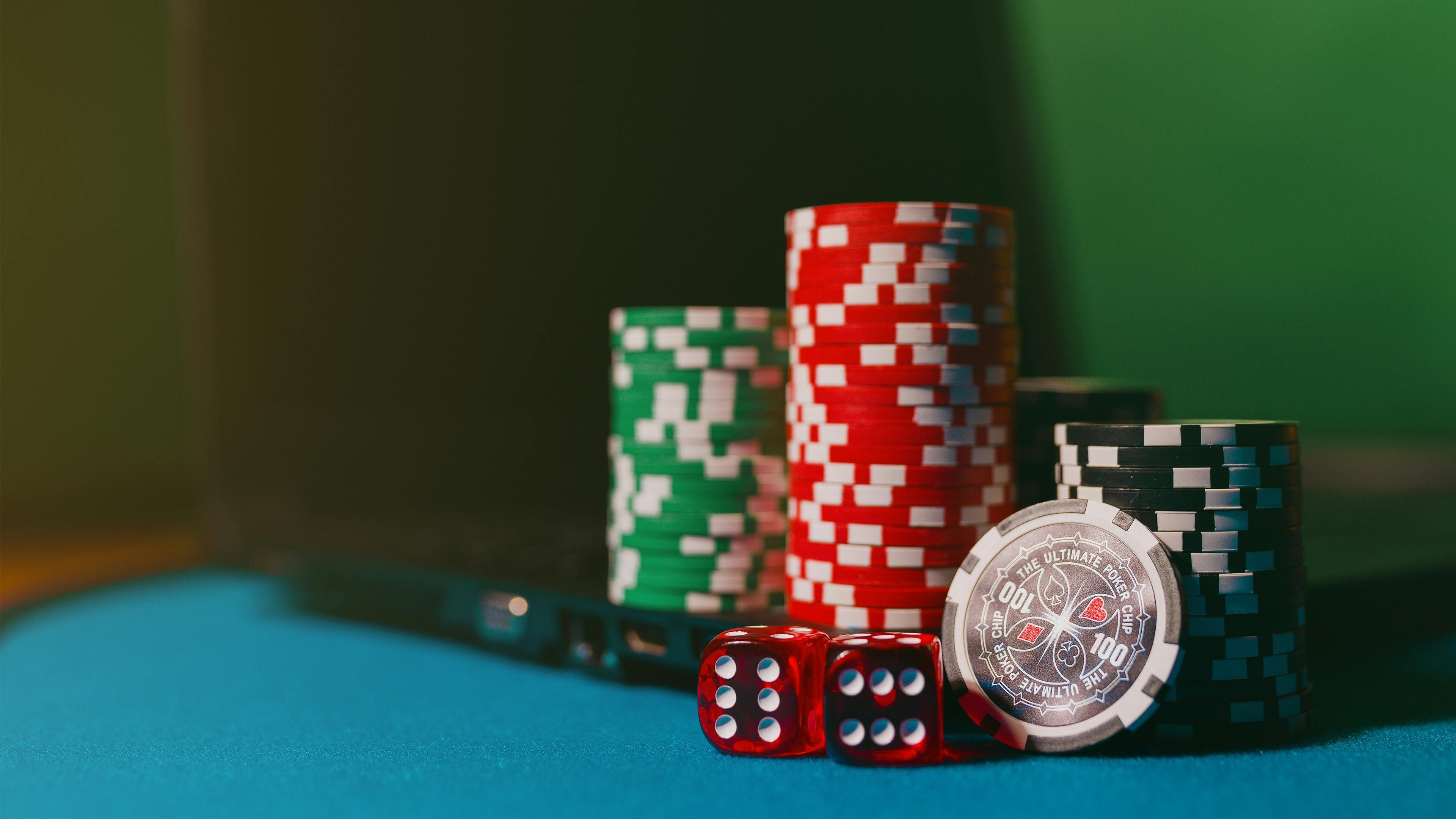 Pengalaman taruhan sepak bola dan casino online terpercaya di Indonesia